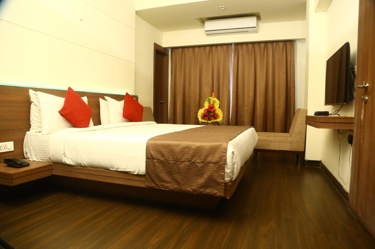 Bhagwati Park By Martand Hotels Ujjain Exterior photo